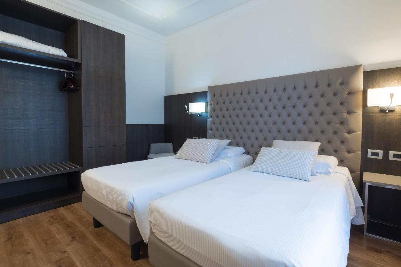 Hotel Mythos 3*